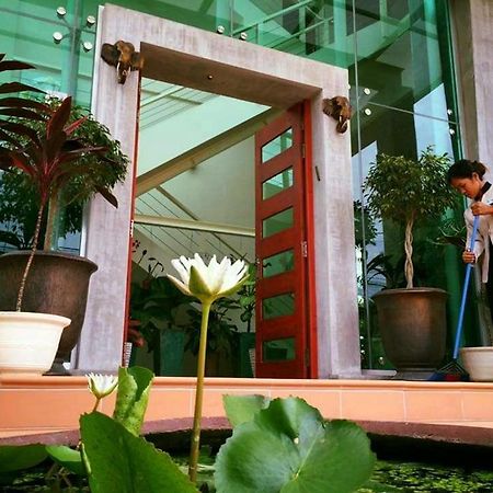 Deluxx Boutique Hotel Sihanoukville Luaran gambar