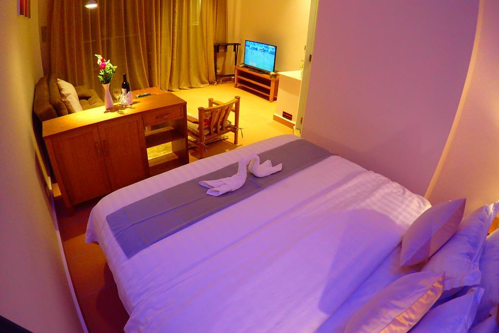 Deluxx Boutique Hotel Sihanoukville Bilik gambar