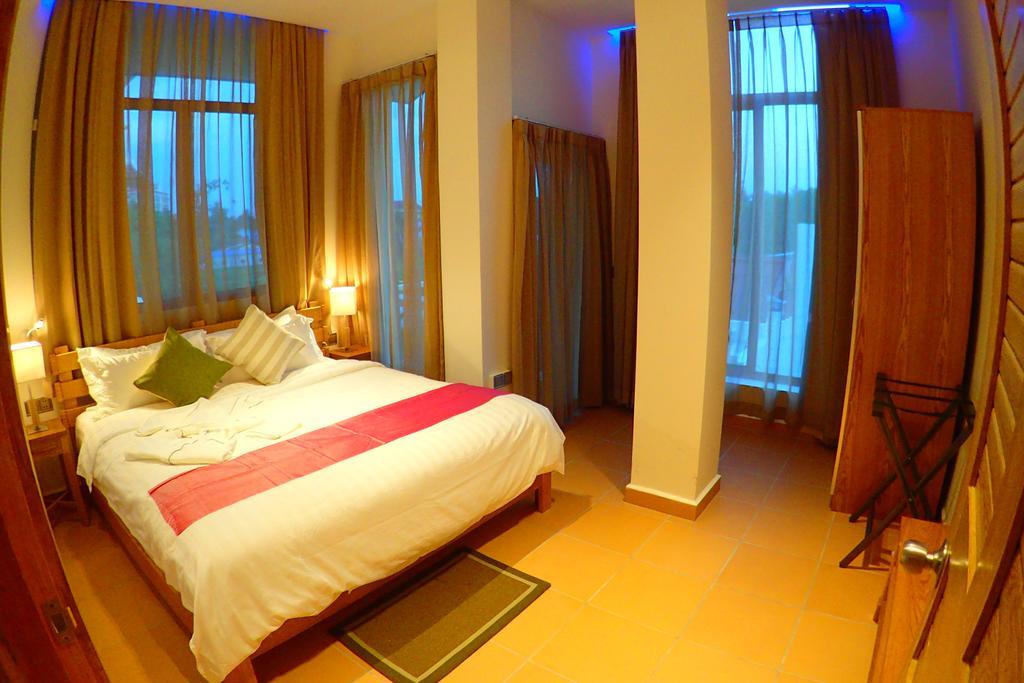 Deluxx Boutique Hotel Sihanoukville Bilik gambar